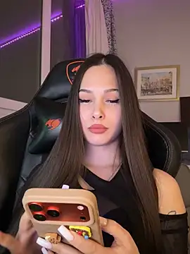 EricaWalls online show from 1, 2, 2026