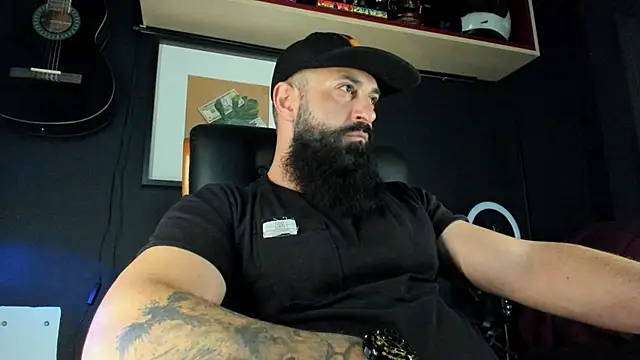 axxelrich  online show from 27, 1, 2025