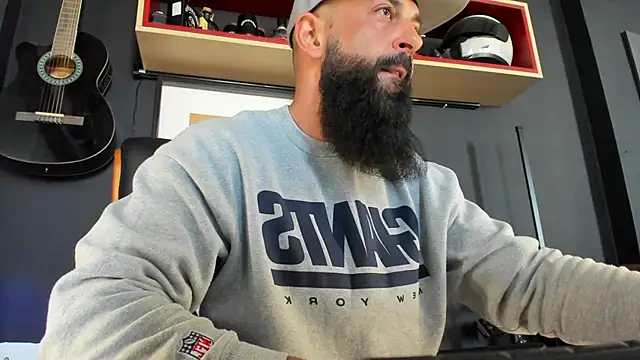 axxelrich  online show from 9, 2, 2025