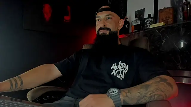 axxelrich  online show from 8, 10, 2025