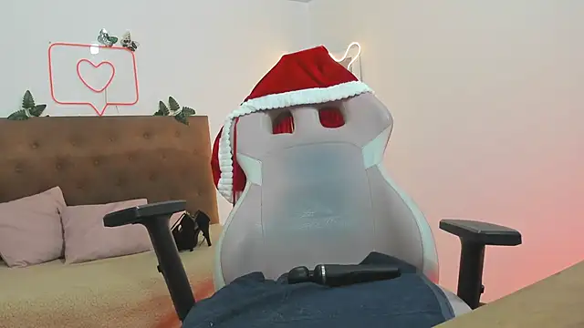 Snapshot of Samantta_tay chatting on 23, 12, 2024 Samantta tay online show from 23, 12, 2024