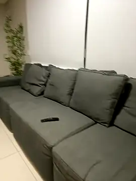 Laisabrazil online show from 23, 10, 2025