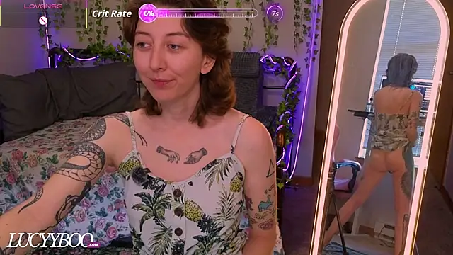 lovelylucyy online show from 15, 7, 2026