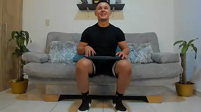 julian wallace online show from 21, 1, 2025