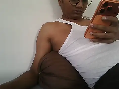 Snapshot of darshan_guj chatting on 21, 4, 2026 darshan guj online show from 21, 4, 2026
