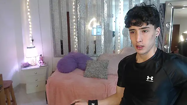 gojo satoru 18 online show from 18, 1, 2025