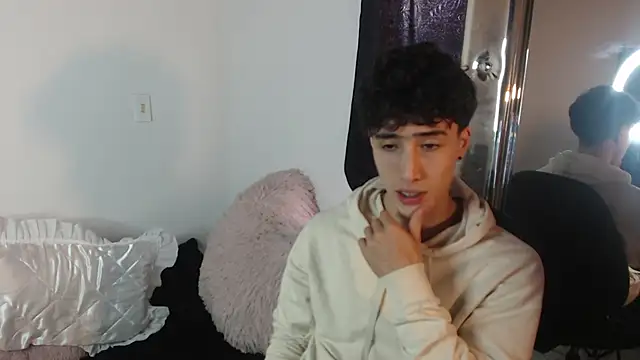 gojo satoru 18 online show from 25, 2, 2025