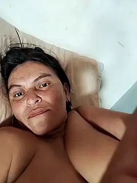 Snapshot of Horny-Mommy-Dirty chatting on 14, 11, 2025 Horny-Mommy-Dirty online show from 14, 11, 2025