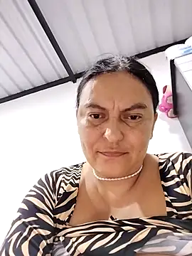 Horny-Mommy-Dirty online show from 8, 3, 2026