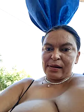 Horny-Mommy-Dirty online show from 20, 3, 2026