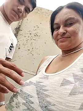 Horny-Mommy-Dirty online show from 6, 4, 2026