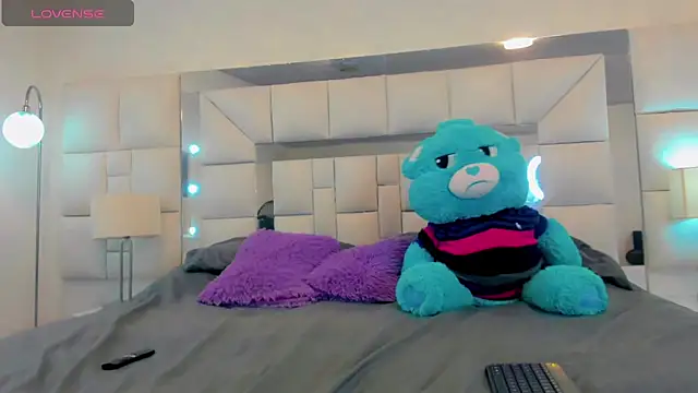 samantha official  online show from 17, 1, 2025