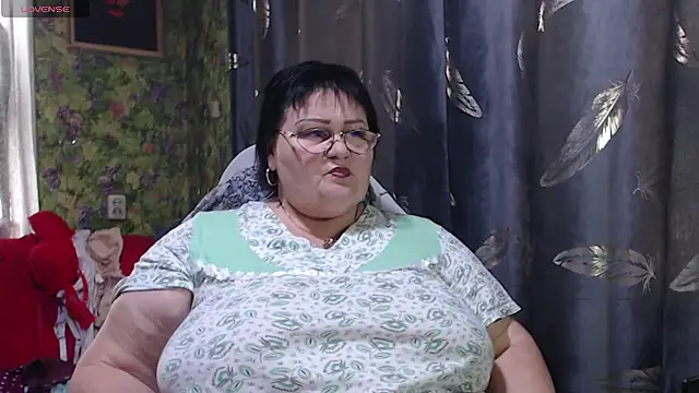 Snapshot of Goddess57 chatting on 24, 10, 2025 Goddess57 online show from 24, 10, 2025