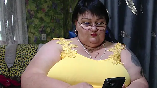 Snapshot of Goddess57 chatting on 22, 11, 2025 Goddess57 online show from 22, 11, 2025