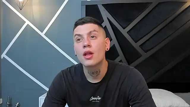 Yeiko Romero  online show from 16, 1, 2025