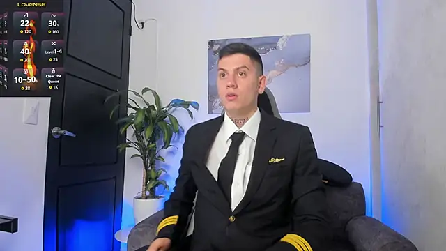 Yeiko Romero  online show from 15, 10, 2025