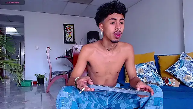 RyanRizzo online show from 12, 1, 2025