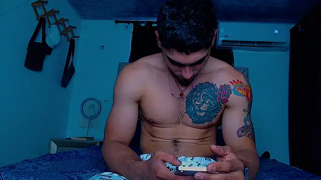 Rich boy01 online show from 26, 1, 2025