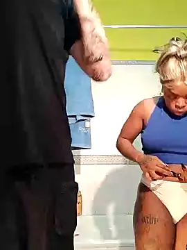 Snapshot of Casaltesudex chatting on 2, 2, 2025 Casaltesudex online show from 2, 2, 2025