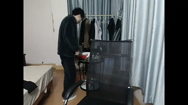 wujiaxing22 online show from 23, 2, 2025