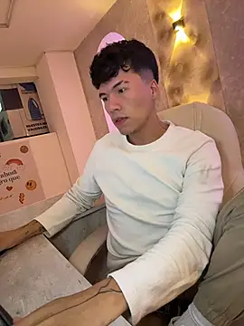 Logan smith1 online show from 7, 11, 2025