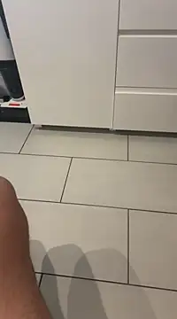 Barni xnxx online show from 18, 3, 2025