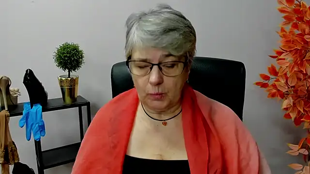 IrisDream online show from 7, 2, 2025