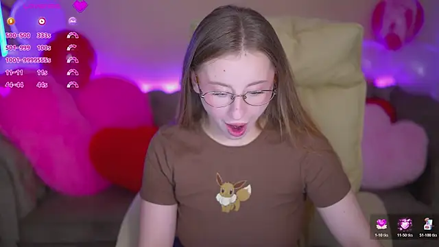 Snapshot of SilverrMoon chatting on 9, 2, 2026 SilverrMoon online show from 9, 2, 2026