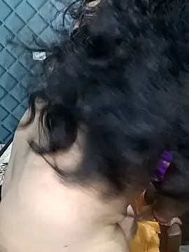 Cute-Raashii online show from 18, 1, 2025