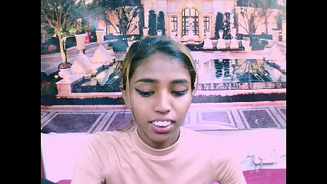 IndianSexySlender online show from 6, 12, 2024