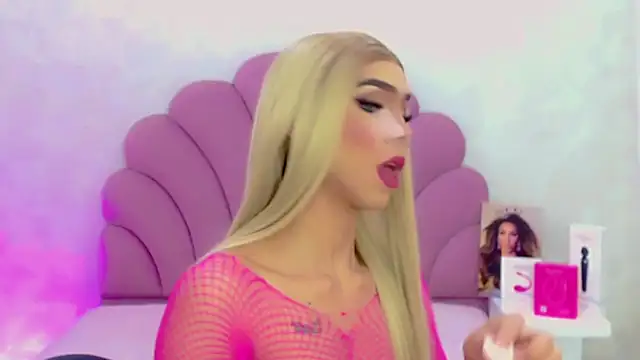 briana sex32 online show from 6, 3, 2026