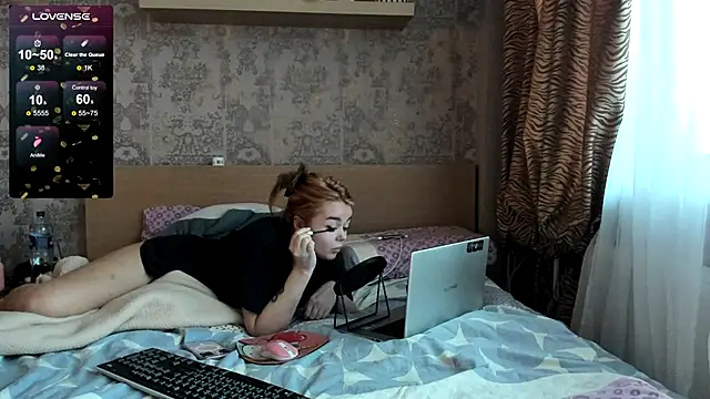 Snapshot of purebeautie13 chatting on 25, 12, 2024 purebeautie13 online show from 25, 12, 2024