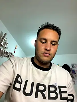 Snapshot of Cristian_099 chatting on 16, 11, 2025 Cristian 099 online show from 16, 11, 2025