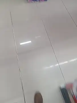 sophie banger online show from 9, 4, 2026