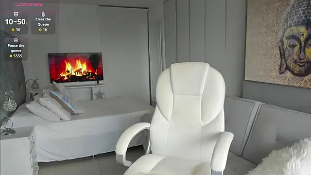 Snapshot of Missbeloved chatting on 18, 12, 2025 Missbeloved online show from 18, 12, 2025