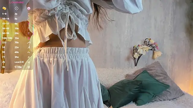 Snapshot of PetraBawden chatting on 15, 2, 2025 PetraBawden online show from 15, 2, 2025