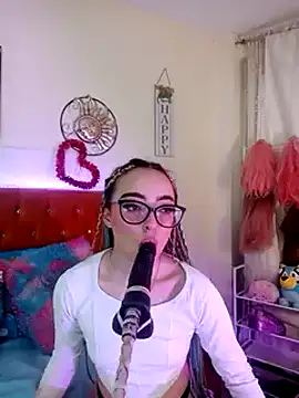 Yennastone online show from 4, 1, 2025