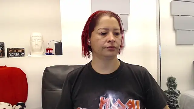 Snapshot of eva_twiss chatting on 23, 2, 2026 eva twiss online show from 23, 2, 2026