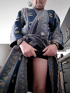 Snapshot of Bretoncool chatting on 7, 2, 2025 Bretoncool online show from 7, 2, 2025