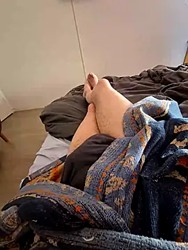 Snapshot of Bretoncool chatting on 28, 2, 2025 Bretoncool online show from 28, 2, 2025