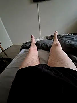 Snapshot of Bretoncool chatting on 8, 3, 2025 Bretoncool online show from 8, 3, 2025