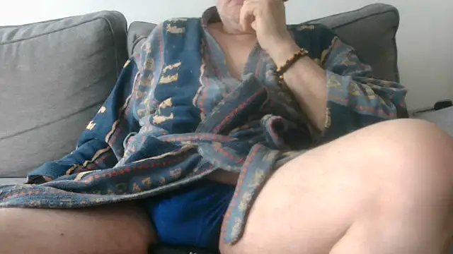 Snapshot of Bretoncool chatting on 17, 9, 2025 Bretoncool online show from 17, 9, 2025