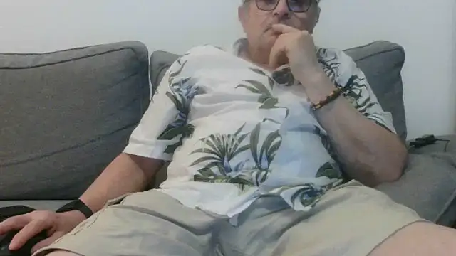 Snapshot of Bretoncool chatting on 21, 9, 2025 Bretoncool online show from 21, 9, 2025