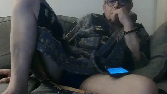 Snapshot of Bretoncool chatting on 23, 9, 2025 Bretoncool online show from 23, 9, 2025