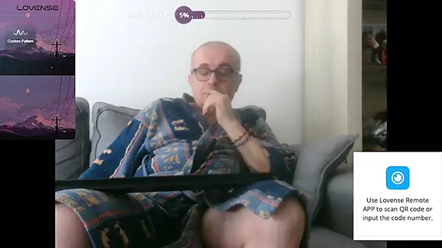 Snapshot of Bretoncool chatting on 17, 10, 2025 Bretoncool online show from 17, 10, 2025