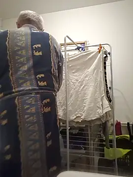 Snapshot of Bretoncool chatting on 30, 10, 2025 Bretoncool online show from 30, 10, 2025