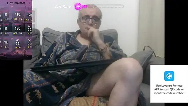 Snapshot of Bretoncool chatting on 8, 11, 2025 Bretoncool online show from 8, 11, 2025