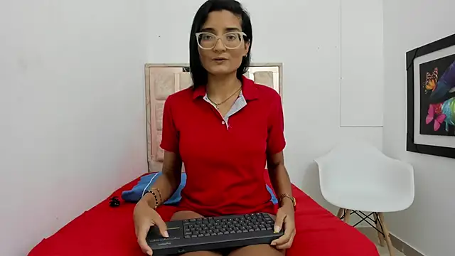 Snapshot of valentina_lov chatting on 27, 12, 2024 valentina lov online show from 27, 12, 2024