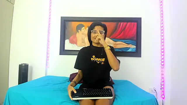 Snapshot of valentina_lov chatting on 27, 1, 2025 valentina lov online show from 27, 1, 2025