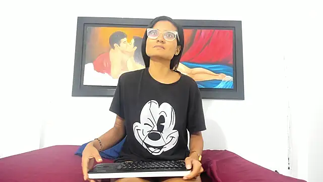 Snapshot of valentina_lov chatting on 11, 3, 2025 valentina lov online show from 11, 3, 2025